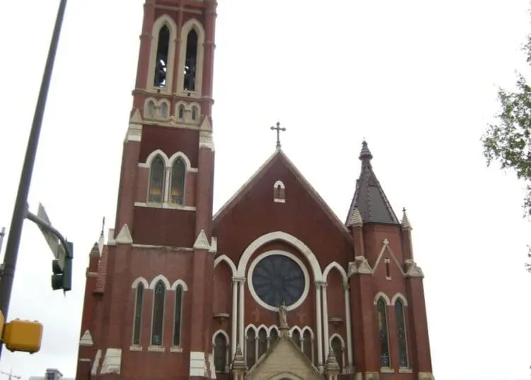 Cathedral Santuario de Guadalupe 02