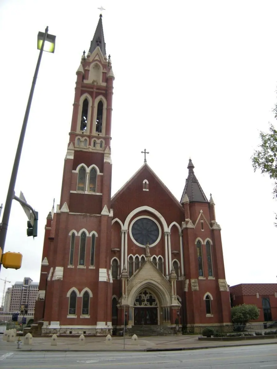 Cathedral Santuario de Guadalupe 02