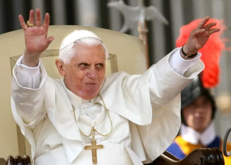 papa ratzinger12