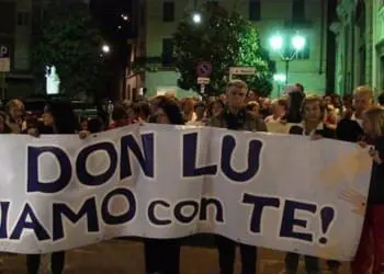 fiaccolata don luciano massaferro 124321.660x368