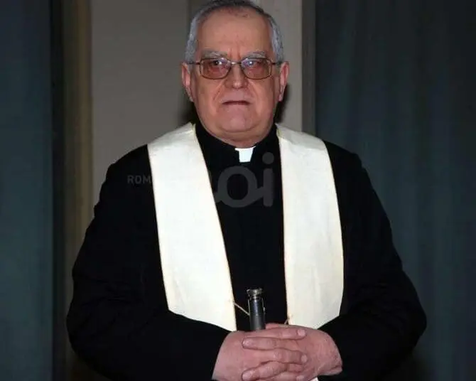 Don Franco Zaghini indagato per pedopornografia 1 MrsjRKhFM4qqvcrUzZO2U9vQdzKvHHCyhlkXzLLL0zRbHdTDtw3KwYGtxCelOKI64x04E1AIQjLbE52yHo13vj7djS4ZsKoEah0sf3f2efCtZnRSeBvIuEgyNdbbbzWiEO8Eroc