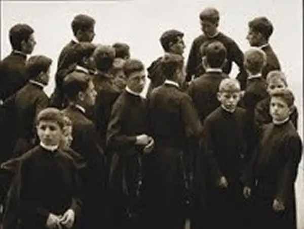 166585 10150868259691828 713905166 n 1