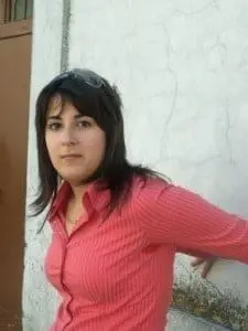 Giada, la vittima di don Marino Genova grida la sua rabbia. Ammette anche di avere ritrovato la forza denunciando. 3 414ab5555cc8556595bf645b27e3b91c Generic 225x300 1