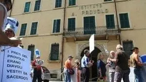 32049398 comunicato stampa opposizione all messa in mora degli istituti per sordi provolo gresner di verona 0 300x168 1