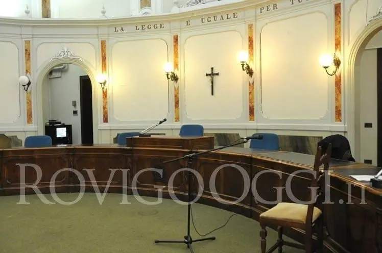 tribunale aula giustizia udienze 01 1
