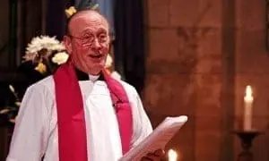 "Coprì un prete pedofilo: vescovo rinuncia all'incarico“ 2 david hope 2 300x180 1