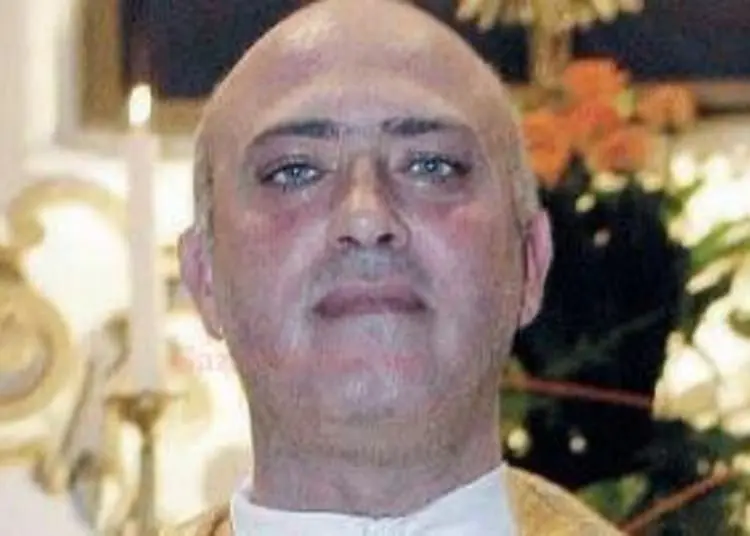 Violenza sessuale su minore, arrestato Don Camillo Sessa
