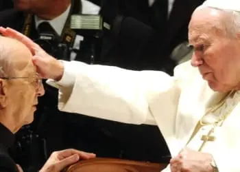 Pope John Paul II gives his blessing to father Marcial Maciel, founder of  Christ's Legionaries, during a special audience the pontiff granted to about 4,000  participants of the Regnum Christi movement, in the Paul VI hall at the Vatican Tuesday, Nov. 30, 2004. (AP Photo/Plinio Lepri)