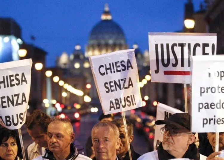 20150614 Vaticano Pedofilia