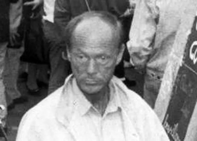 SF0400000001O62 kQhG 390x180@IlSecoloXIXWEB