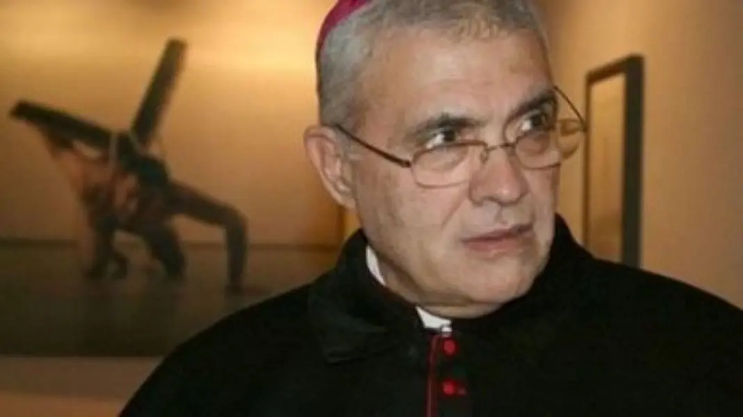 Vescovo Francesco Micciche