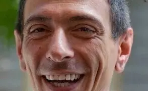 379658 461438947282621 1421517620 n 294x300 1