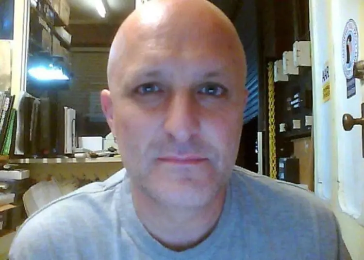 o ANDREW COLLINS 900