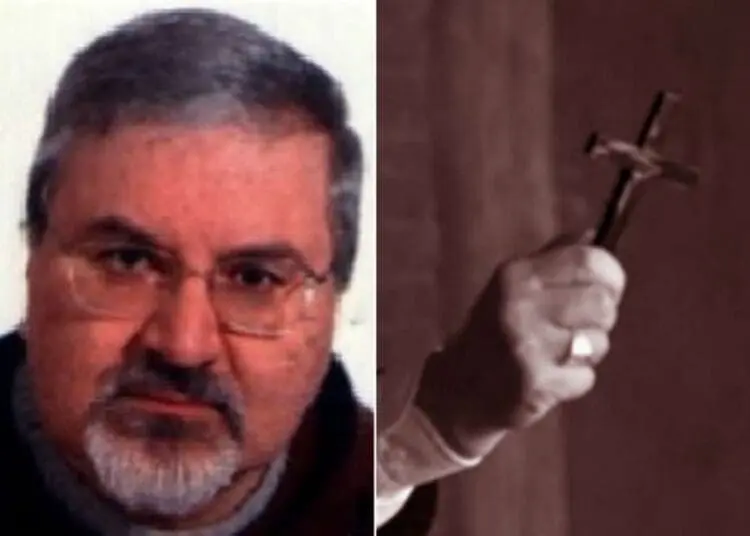 padre salvatore anello 844873