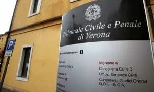 tribunale verona 1 300x225 1