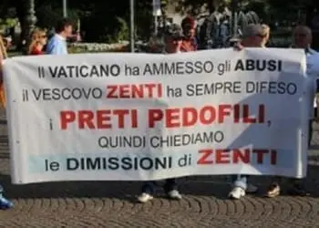 Abusi e violenze all’Istituto Provolo, le vittime a Papa Francesco in un video: “Adesso basta”
