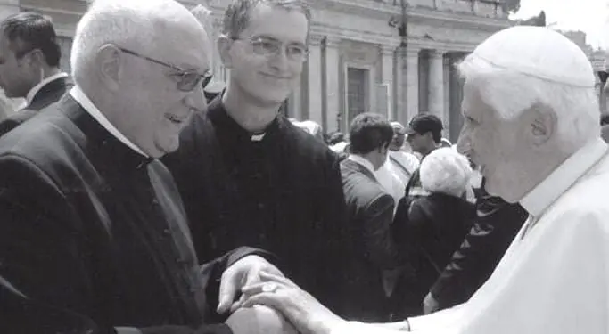 199el papa y el padre buela 1 e1498735769938