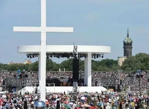 20170718 125728 F2E395BE