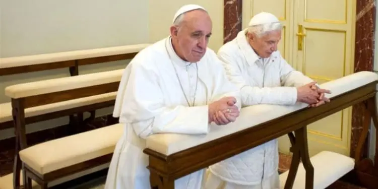 85e25a6c 3e45 4beb ba40 fe06f0361366 large