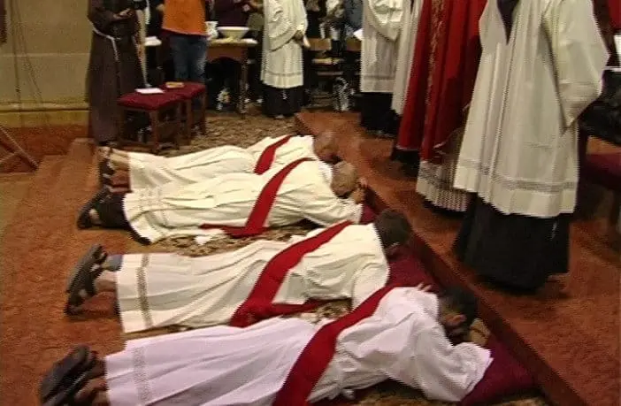 chiesa selezione sacerdoti