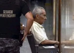 image596eb81e259223.57817944