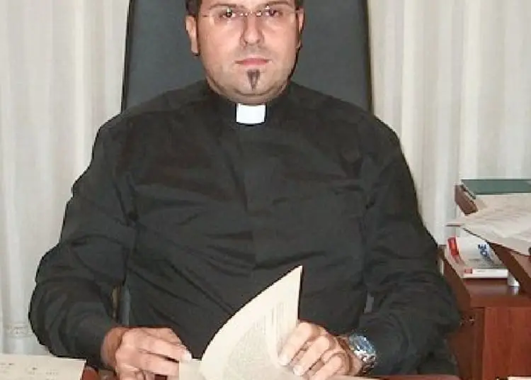 Abusò di un chierichetto di 8 anni, don Francesco Caramia condannato a 8 anni di carcere 2 DON FRANCESCO CARAMIA 10091415 28213518