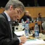 2099793957 5165d64167 b.img assist custom