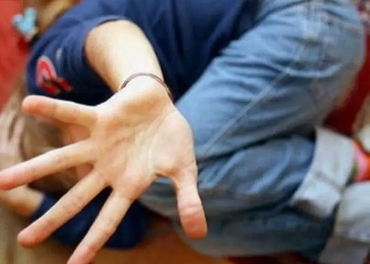 violenza bambino