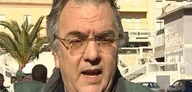 "Violenza sessuale sui migranti" Condanna annullata a don Librizzi 2 Padre Librizzi 624x300 1