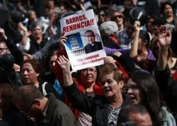 catholics ask pope francis to sack bishop of osorno juan barros.jpg 1718483346