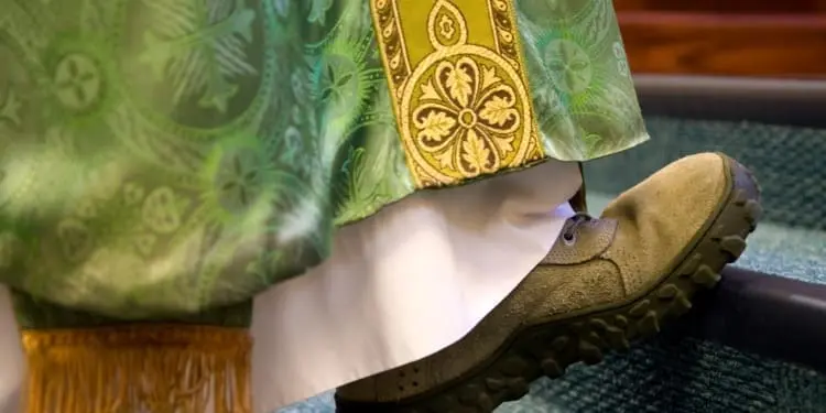 Brooklyn Priest Blog007