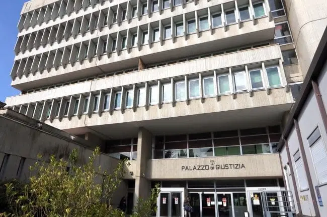 Tribunale Macerata 1 650x433 1