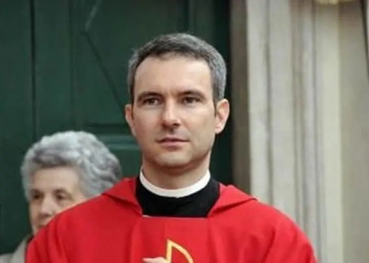 Vaticano, arrestato per possesso di pedopornografia l’ex consigliere a Washington monsignor Capella 2 3654388 1606 capella