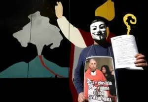 sit in pedofilia 300x206 1