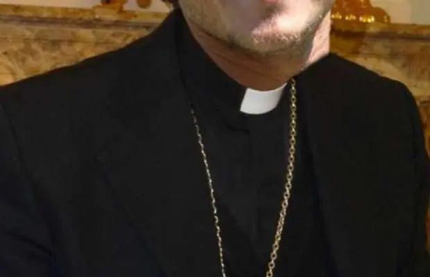 prete arresatto per abusi