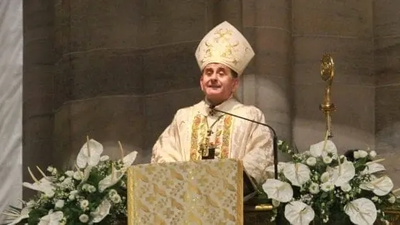 Attacchi al papa, Delpini si schiera con Bergoglio: "La chiesa di Milano gli sia solidale" 1 140227083 d07ccbcd 37cb 4f23 89fa edc0b09bde25