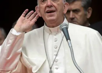 italy pope 99140.jpg 725cf