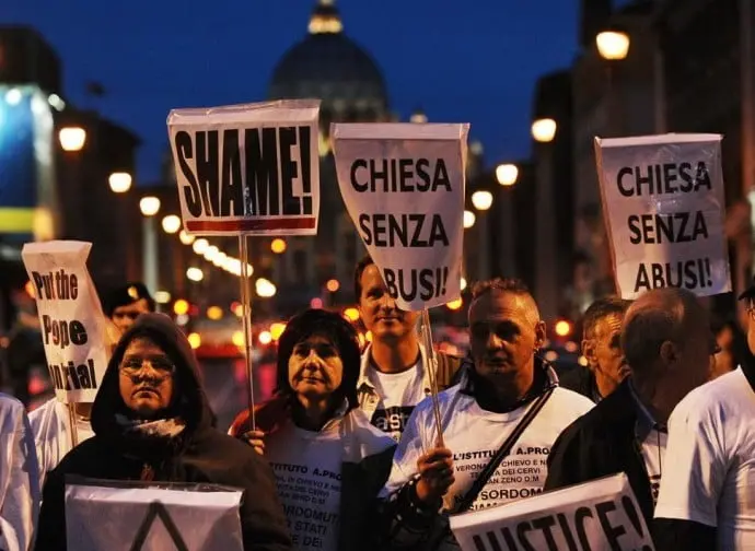 1chiesa senza abusi large