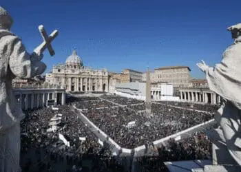 Holy See St. Peters square