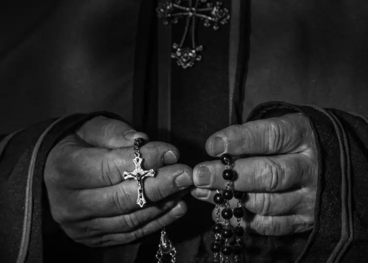 L'appello delle vittime dei preti pedofili: "Cacciare orchi e insabbiatori" 2 103851444 gettyimages 963234854.jpg 673822677