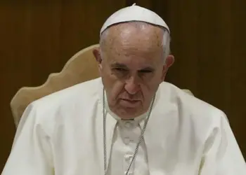 1495865177022.jpg il papa a genova si incontra con gli imam