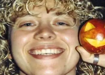 4372360 1926 ex suora suicidio maria angela fare