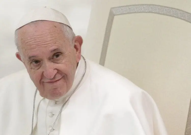 Il Papa chiede che vengano denunciati abusi sessuali nella Città del Vaticano 2 800