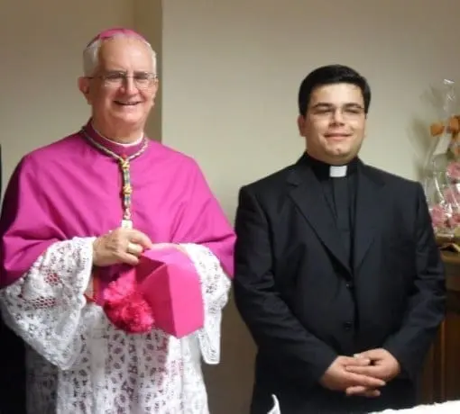 vittorio marra e vescovo di cerbo