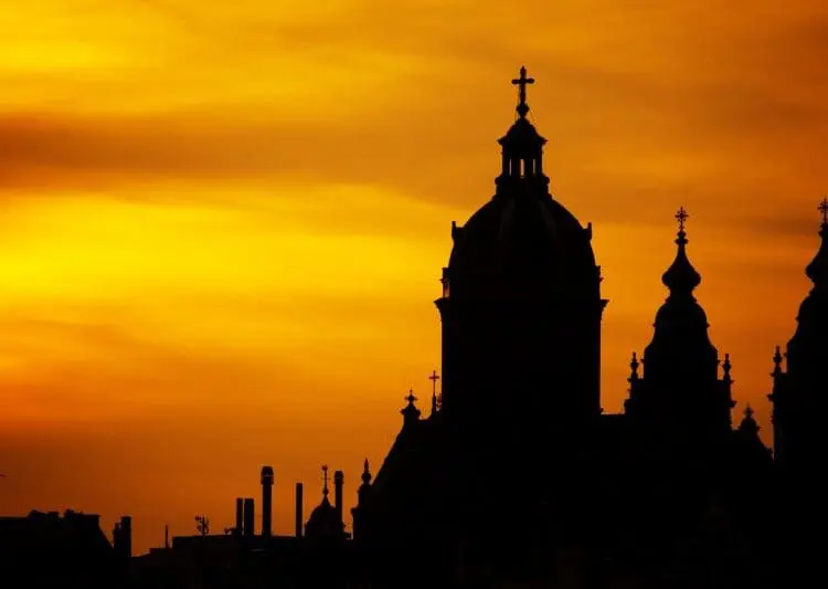 amsterdam pixabay 2000x 1 1024x533 1