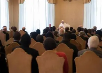 Foto Vatican Media/LaPresse17-05-2019 Città del Vaticano - ItaliaCronacaPapa Francesco in Udienza con i partecipanti al Capitolo Generale della Società delle Missioni Africane.
Alle ore 11.00 di questa mattina, nella Sala del Concistoro del Palazzo Apostolico Vaticano, il Santo Padre Francesco ha ricevuto in Udienza i partecipanti al Capitolo Generale della Società delle Missioni Africane (SMA), che si tiene a Roma dal 30 aprile al 24 maggio, sul tema: ?Una famiglia fedele al suo carisma missionario nel contesto complesso e mutevole di oggi?.
DISTRIBUTION FREE OF CHRGE - NOT FOR SALE