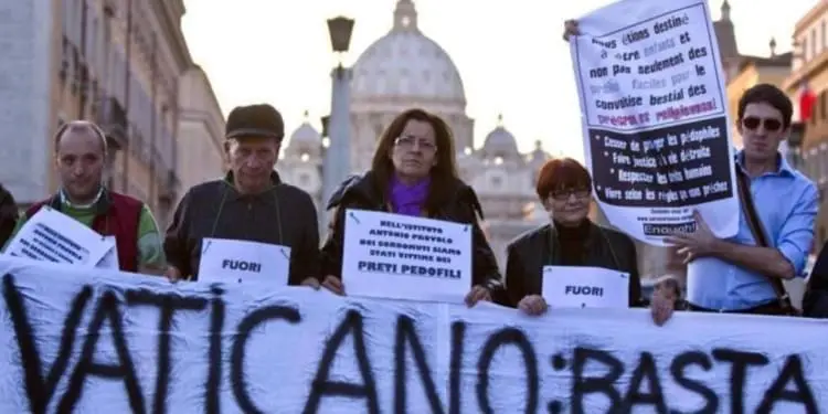 71bd826c a462 11e8 b29f 9368476525ee abusi vaticano RrKkpdvuVpIbVZ4nuhV6koL 1020x572@LaStampa.it