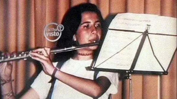 C 2 articolo 3219484 upiImagepp