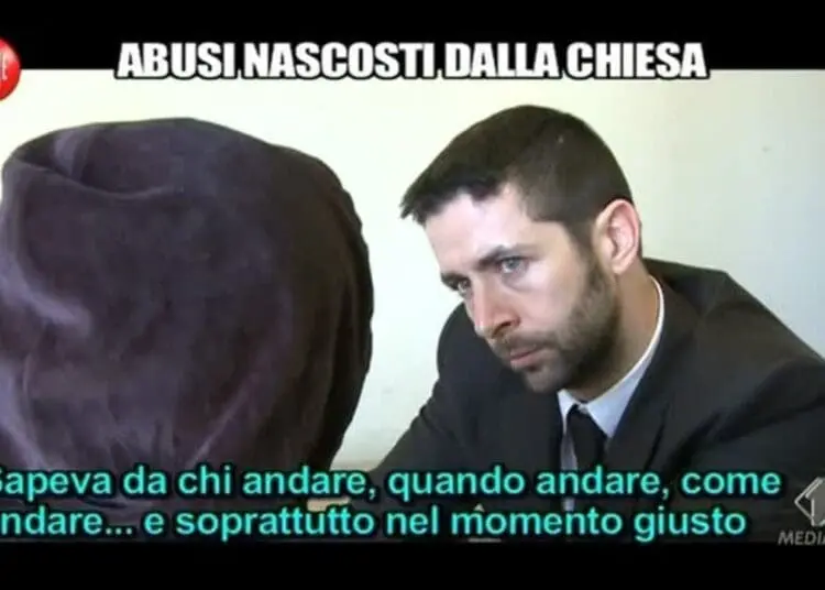 082427300 2c82ddd5 f3b2 4526 84e8 32f17b88c1f7