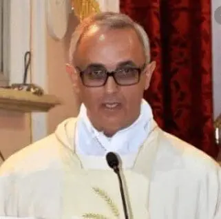 prete pedofilo 2